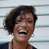 Dora Baret with the mouth open