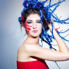 lAURA a woman with blue hair