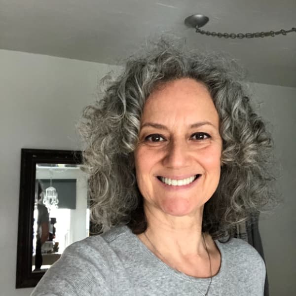 Angela Petardi