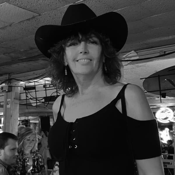 Linda Firestone