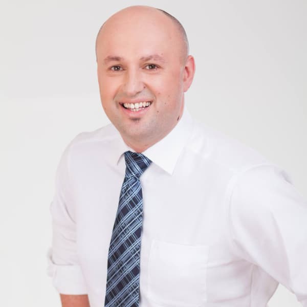 Nikola Maras