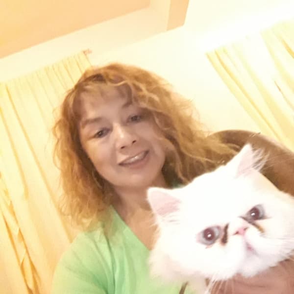 Isis Azul Luna
