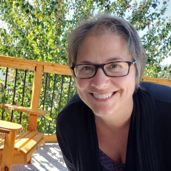 Lori Hurst