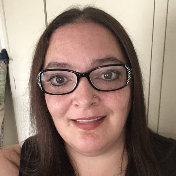 Lisa Marie Presland