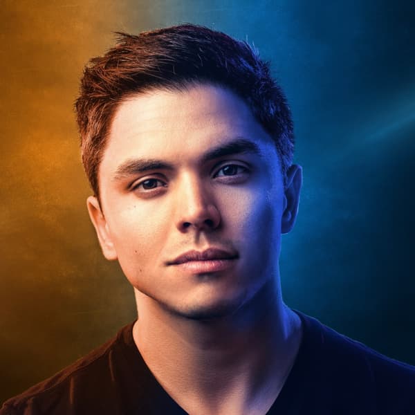 Joshua Lucas