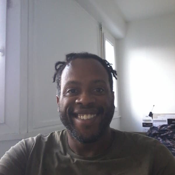 Yannick Laristan