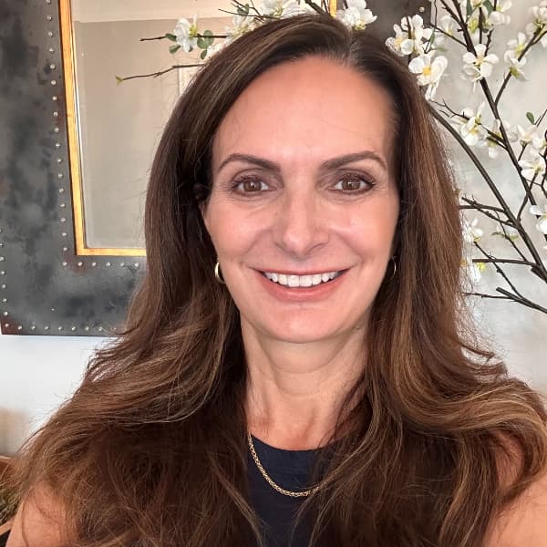 Deborah Fujiwara