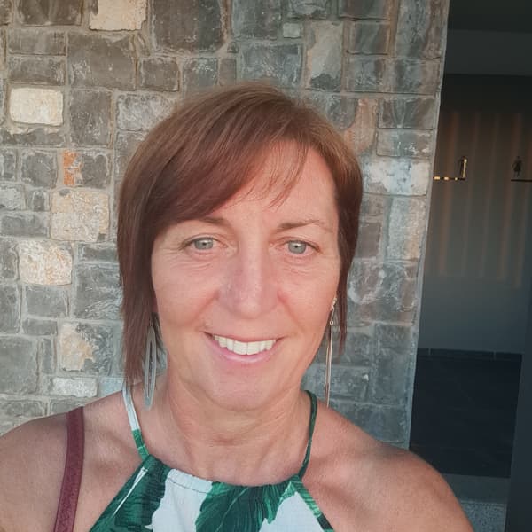 Julie Robertson