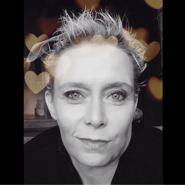 Karen ‘Legenderriere’ Sebire