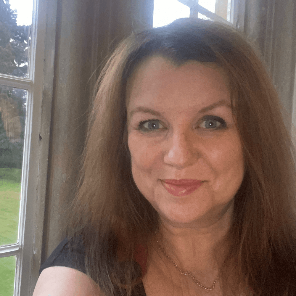 Amanda L Foster
